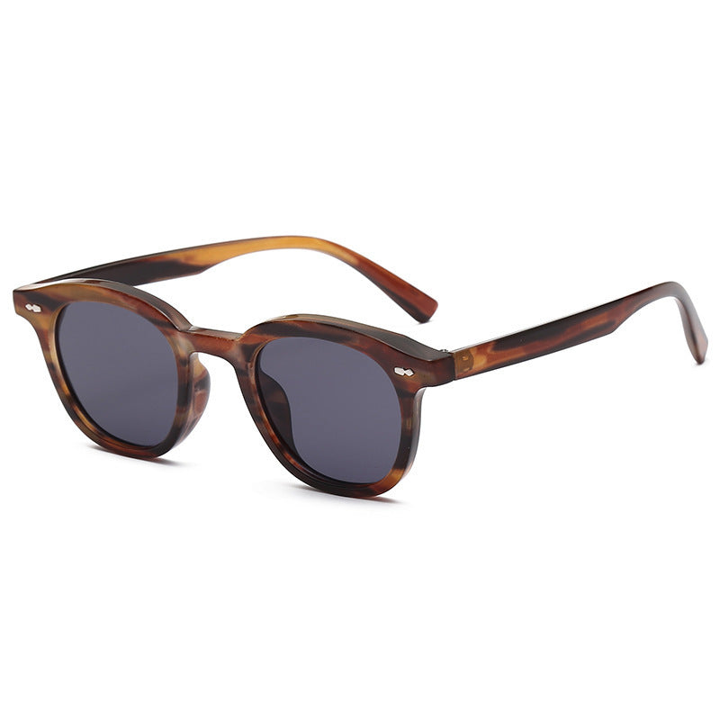 Retro Beige Nail Fashion Sunglasses - cloud line