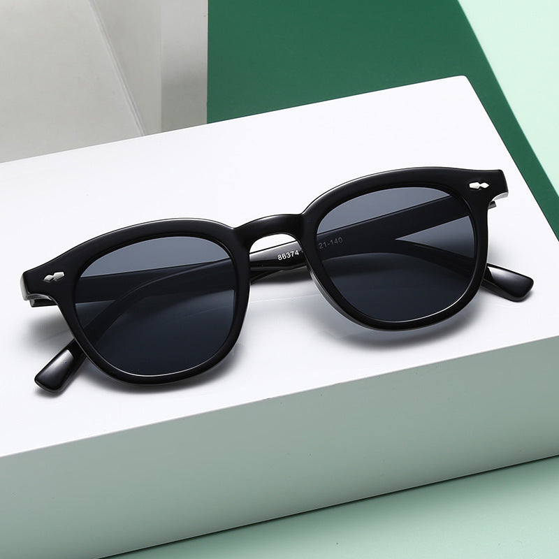 Retro Beige Nail Fashion Sunglasses - cloud line