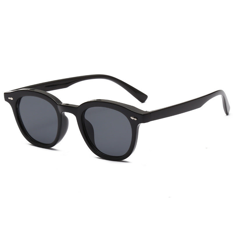 Retro Beige Nail Fashion Sunglasses - cloud line